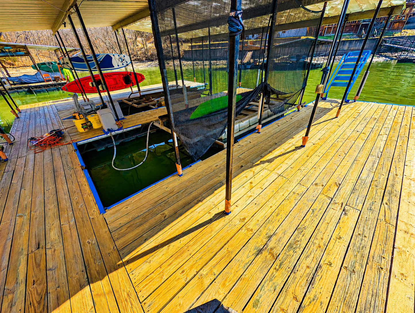 dock stain 3